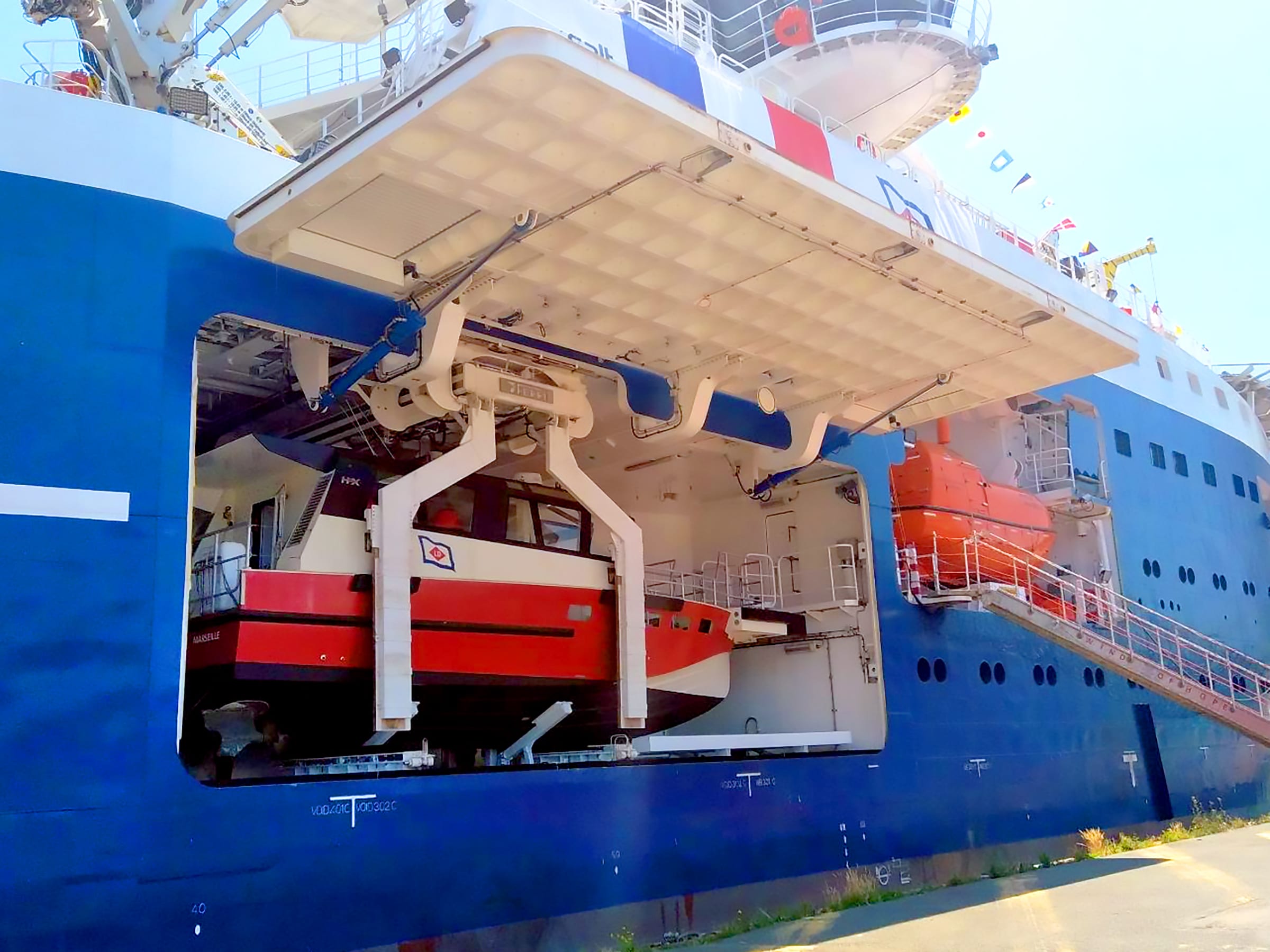LARS, portico lateral, ROV, CTD
