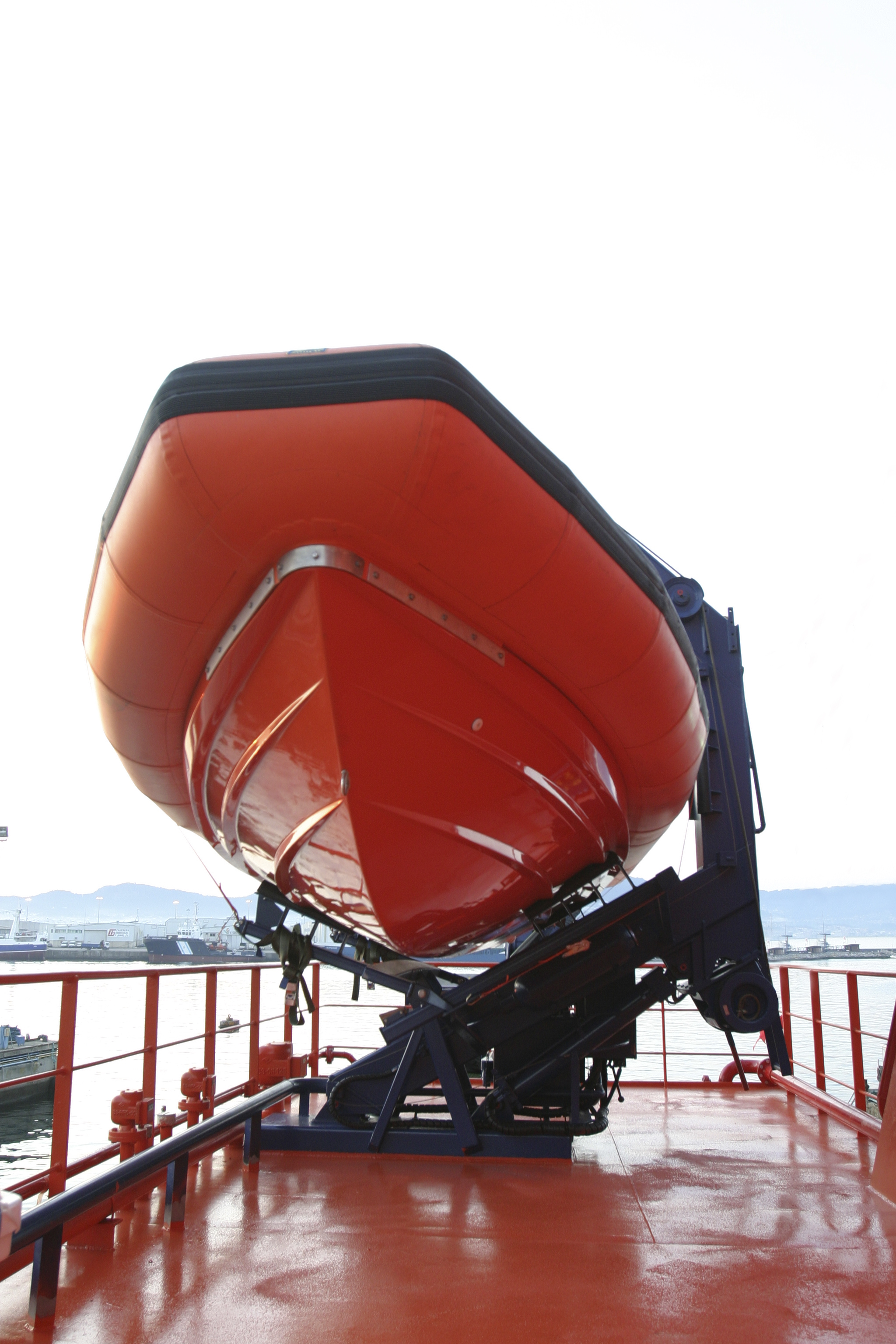 LARS, puesta a flote, recuperación, sistema, Defensa, USV, certificados