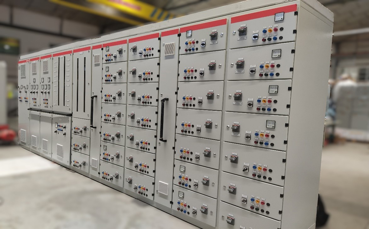 Cuadro de distribución de baja tensión fabricado por FERRI Systems