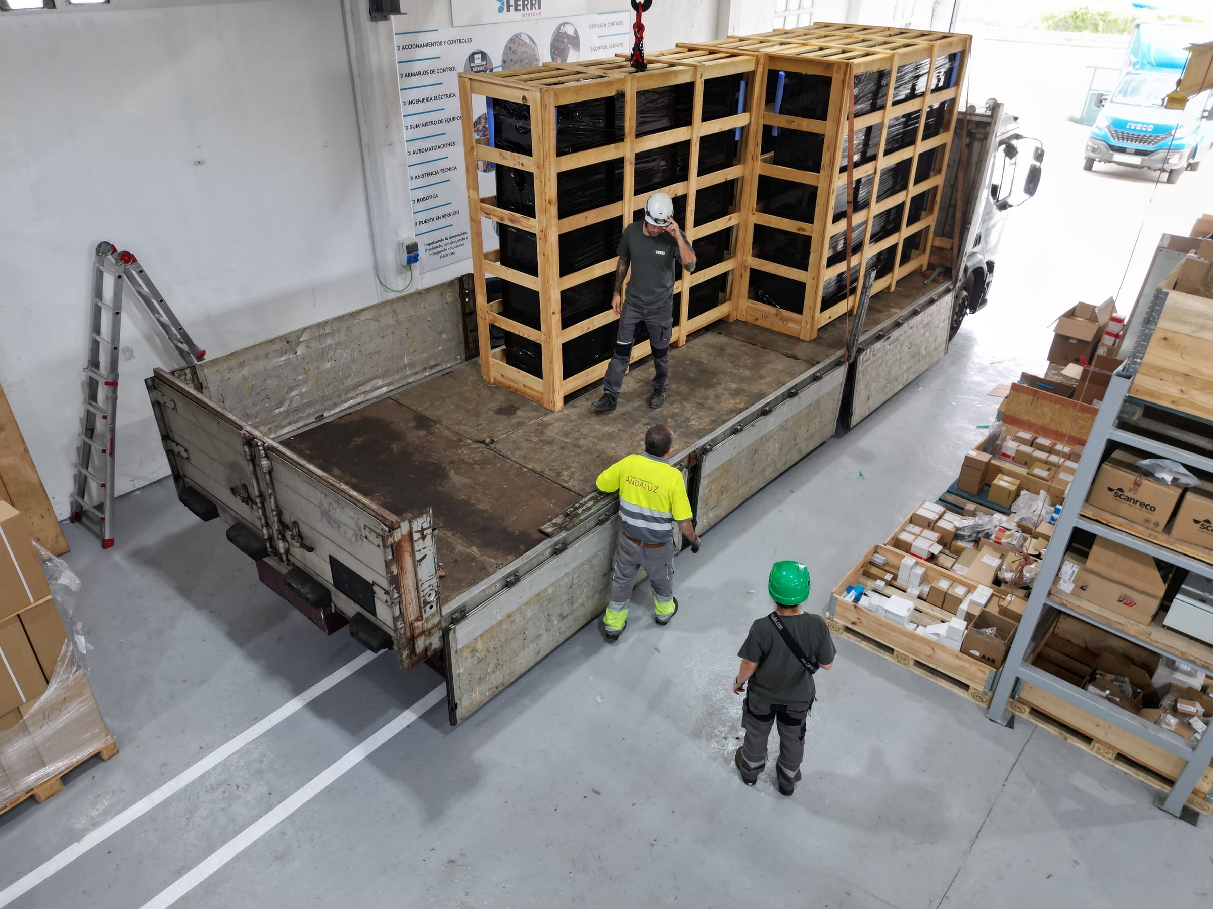 Mantenimiento y renovación de equipos eléctricos — FERRI Systems
